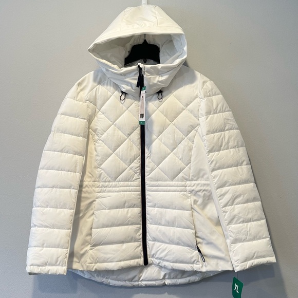 Tommy Hilfiger Ladies' Quilted Jacket - Picture 7 of 8